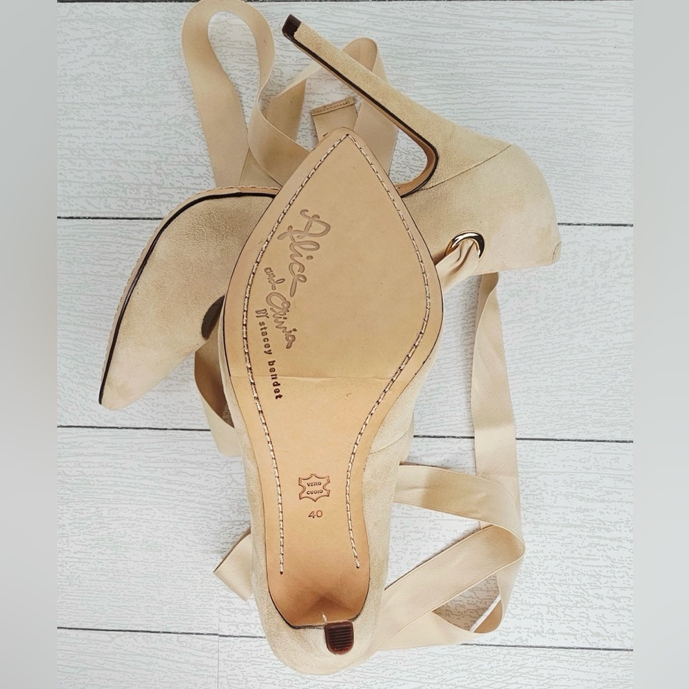 Alice + Olivia Dominique Suede Heel Pointed-Toe Ribbon Tie Size 9.5 NWOT - Picture 6 of 6